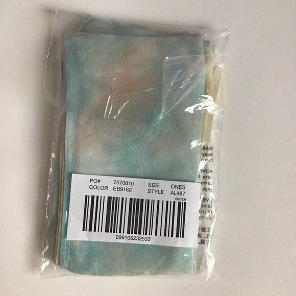 New‎ Madewell Silk Tie-Dye Bandana, rainbow color - Picture 3 of 6